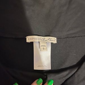 2 pairs for the price ! One is ankle legging one is regular